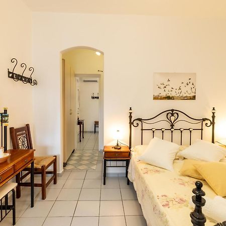 Pension Ageliki Sifnos Platis Gialos  エクステリア 写真