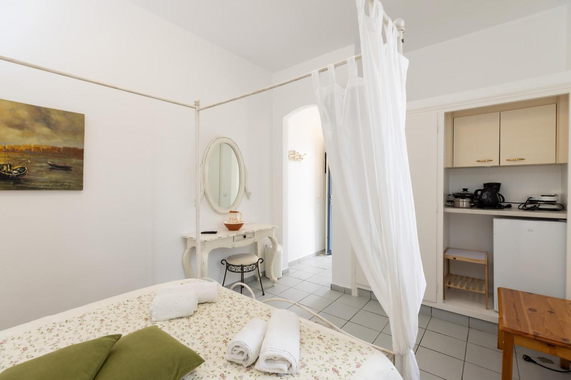 Pension Ageliki Sifnos Platis Gialos  エクステリア 写真