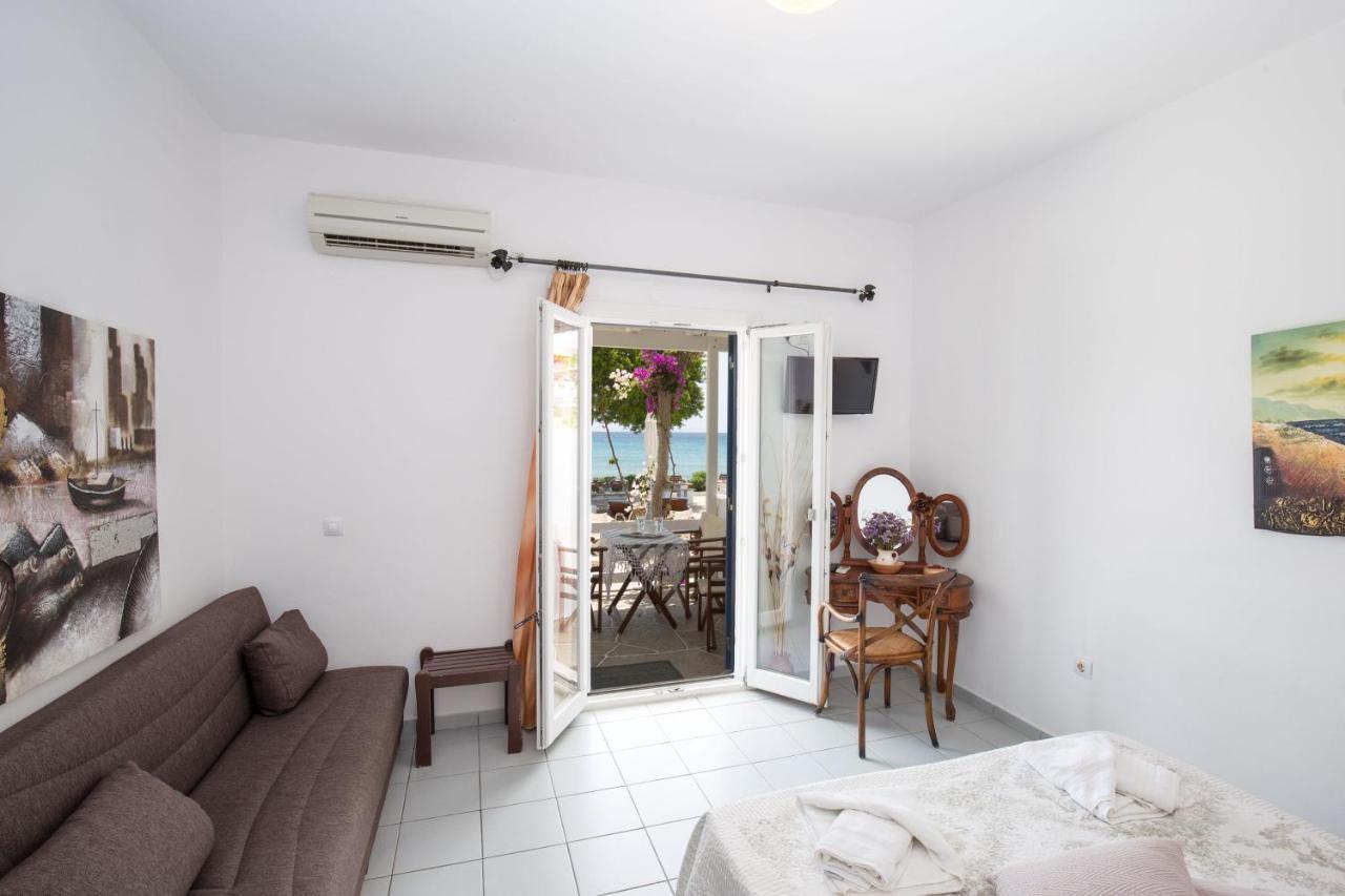 Pension Ageliki Sifnos Platis Gialos  エクステリア 写真