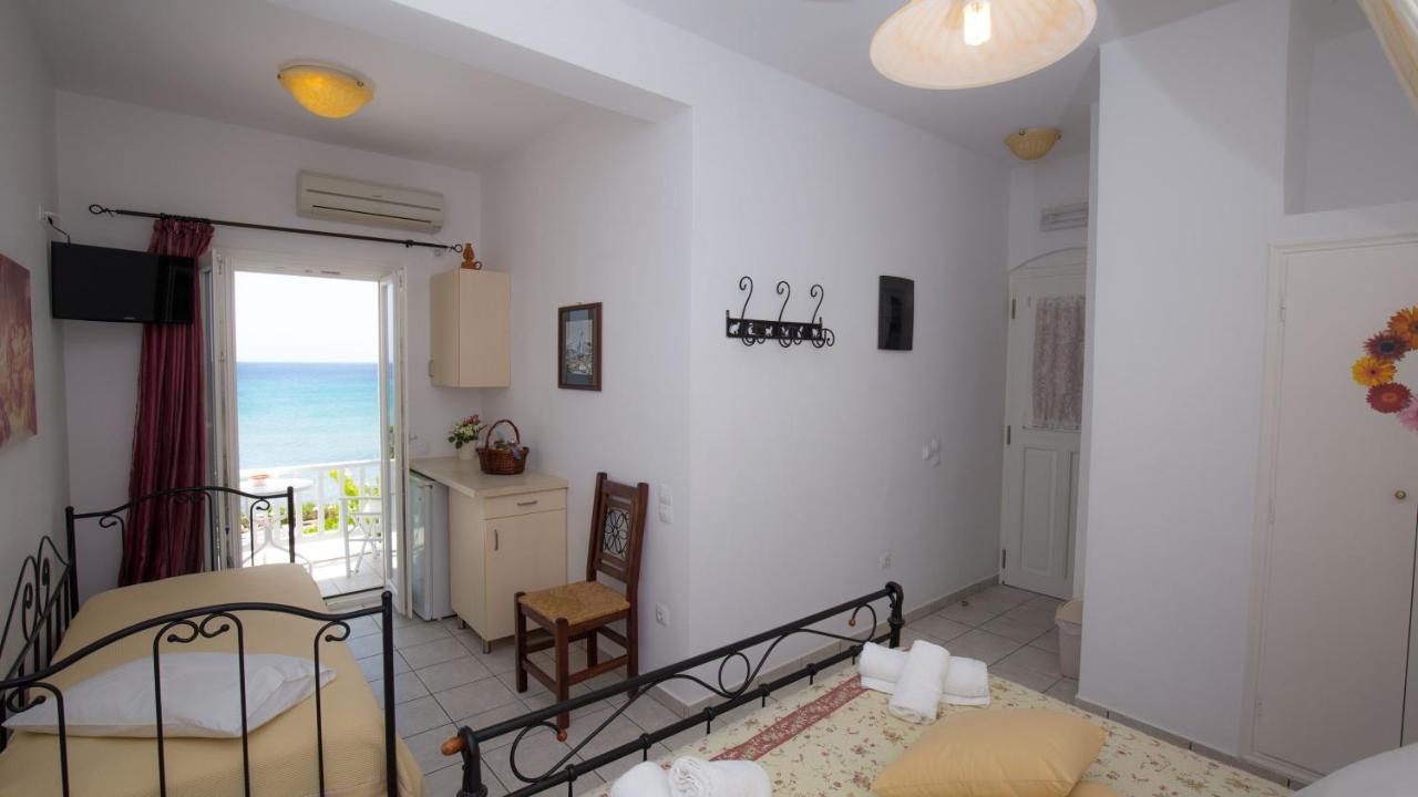 Pension Ageliki Sifnos Platis Gialos  エクステリア 写真